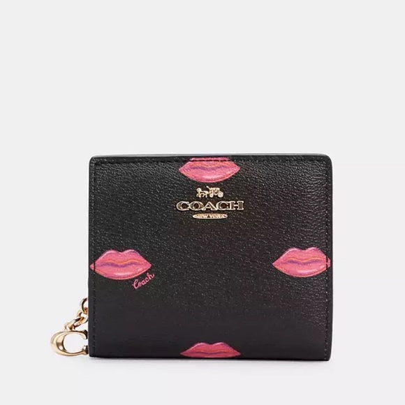 Coach Snap Wallet with Lips print - Picture 1 of 7